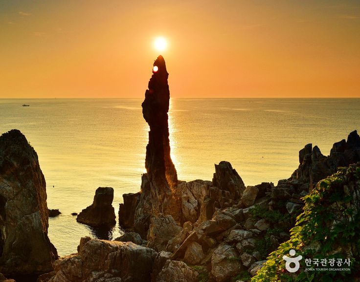 추암 촛대바위 (동해)